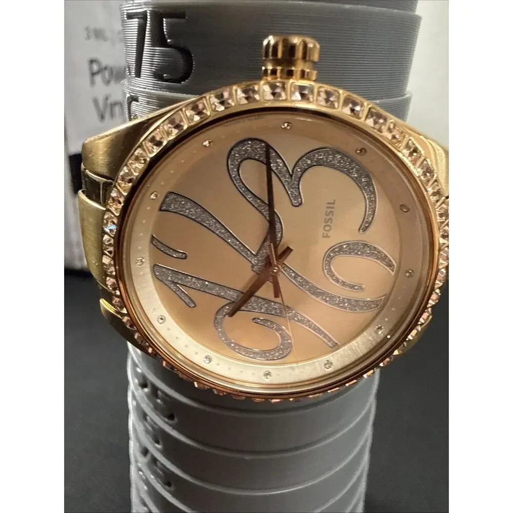 FOSSIL BQ-1096 Women’s Wristwatch New Battery! Looks And Runs Excellent!!! (B21)